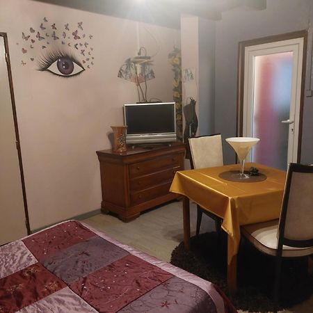 Apartament Sci La Mijotiere Fourques-sur-Garonne Zewnętrze zdjęcie